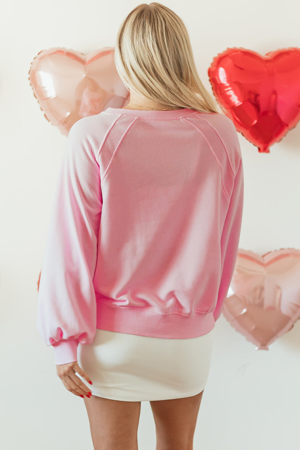 Sudadera de cuello redondo ABRAZOS Y BESOS de San Valentín