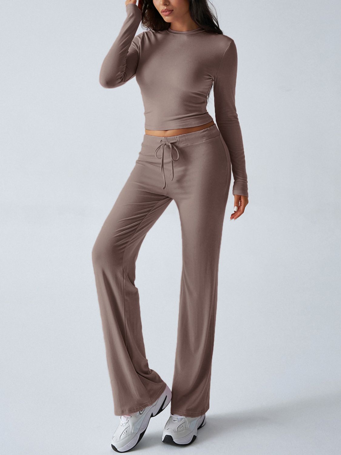 Conjunto de pantalón con cordón y camiseta de manga larga con cuello redondo Devine