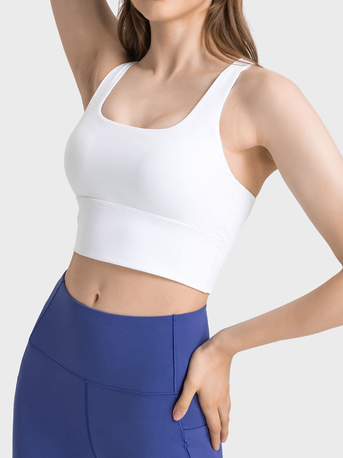 Scoop Neck Crisscross Straps Sports Bra – Stylish & Supportive