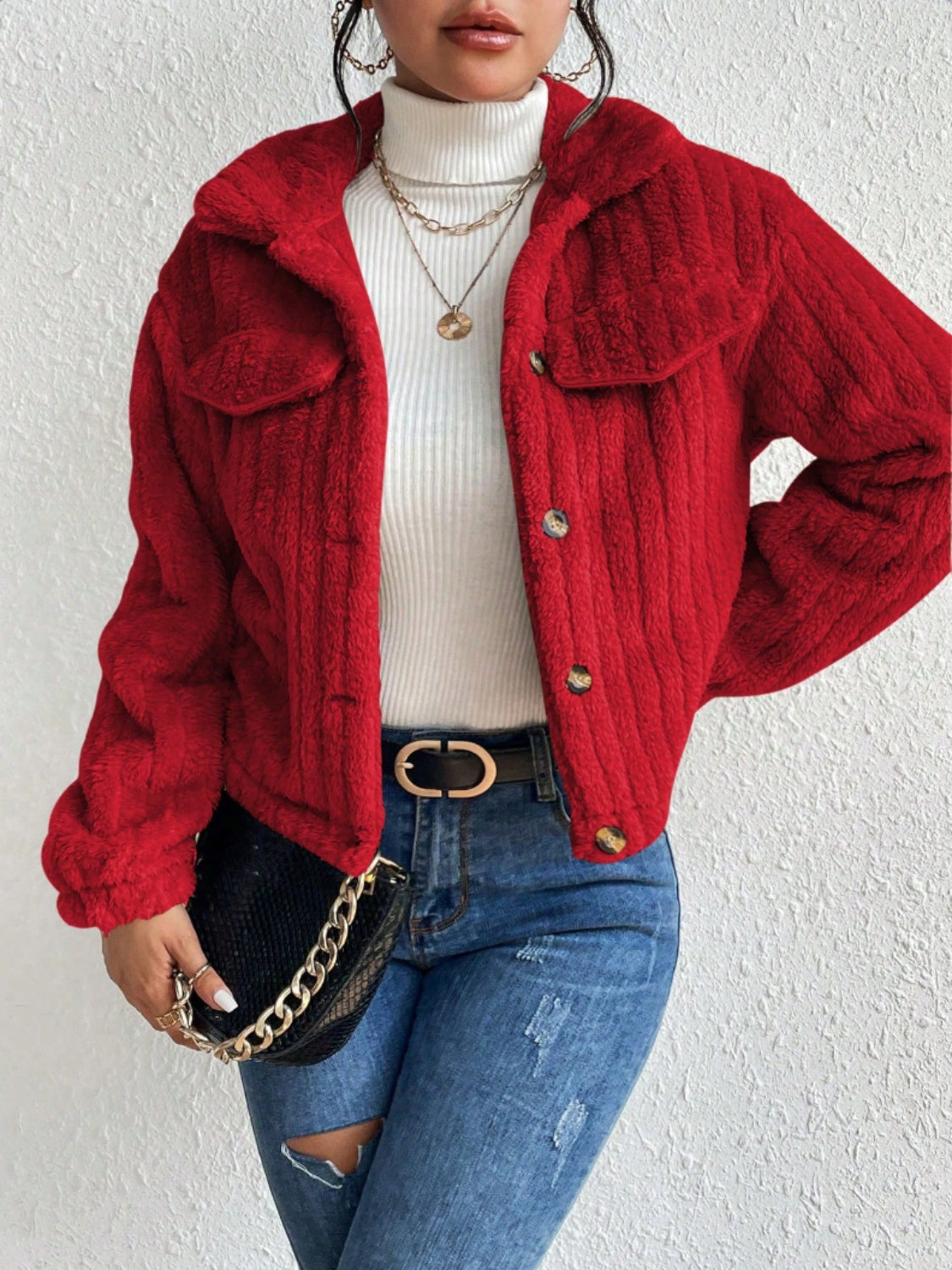 Chaqueta abotonada con cuello peludo