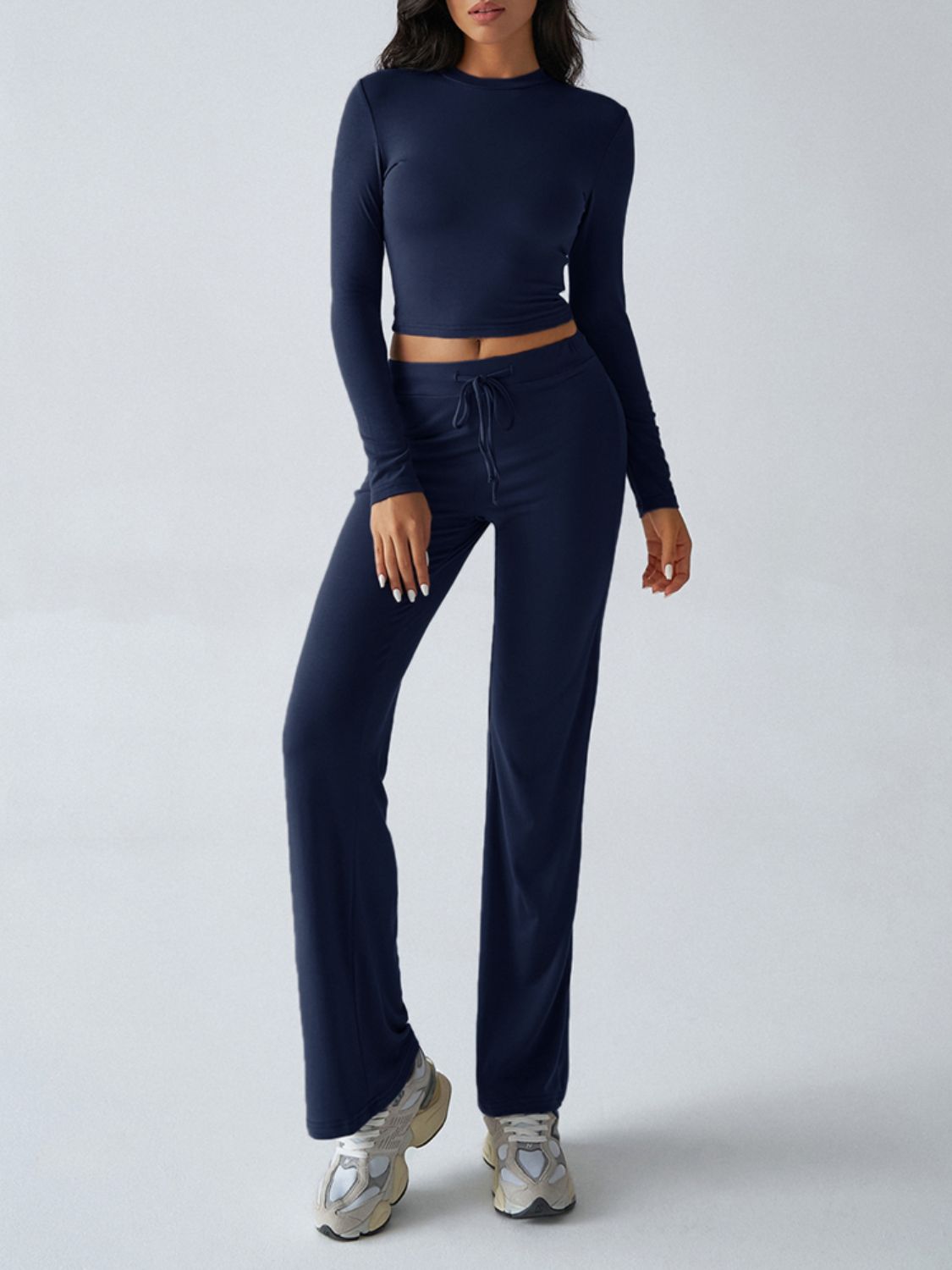 Conjunto de pantalón con cordón y camiseta de manga larga con cuello redondo Devine