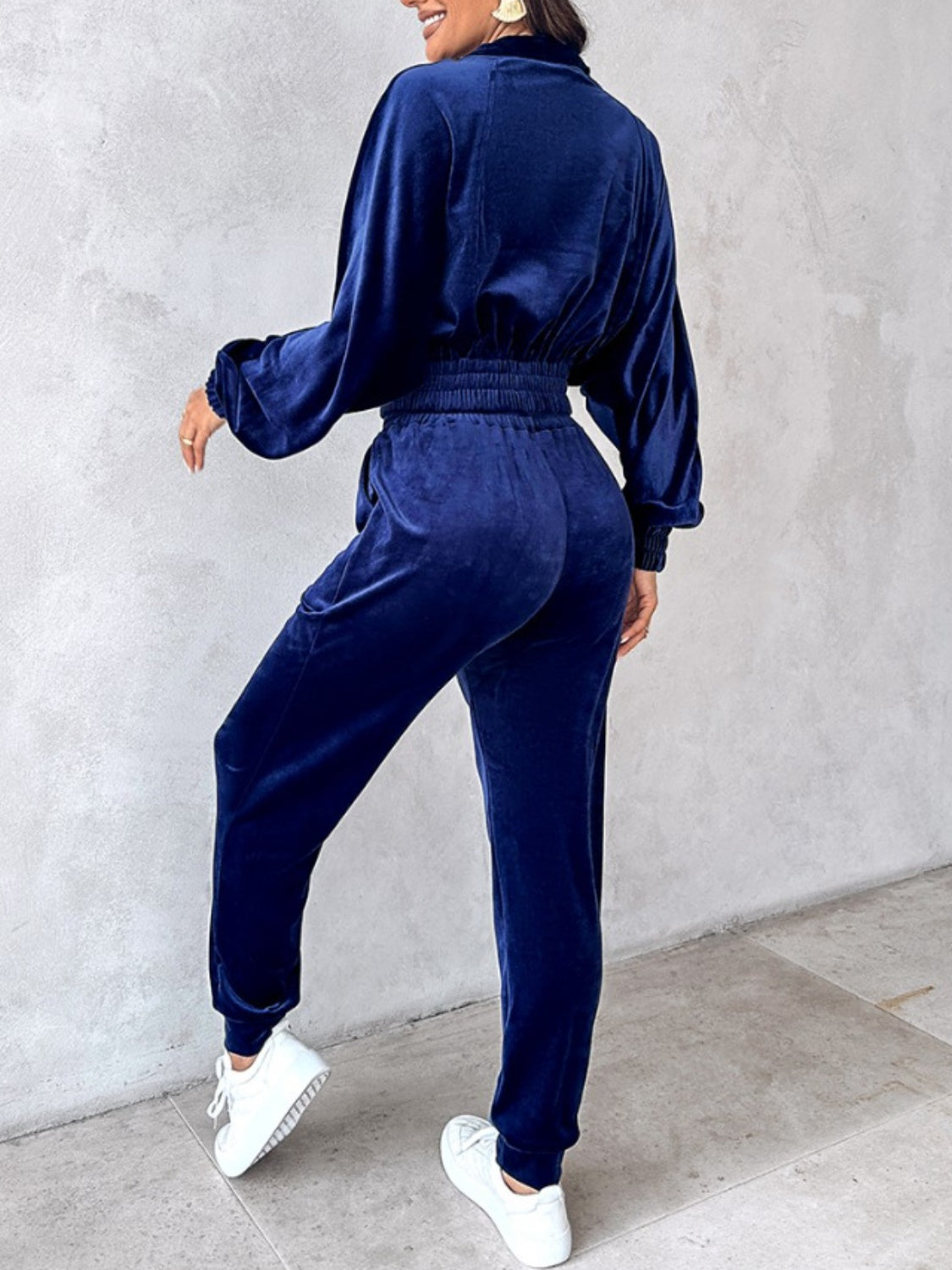 Zip-Up Cropped Top & Joggers Set | Trendy & Comfortable Lounge Wear