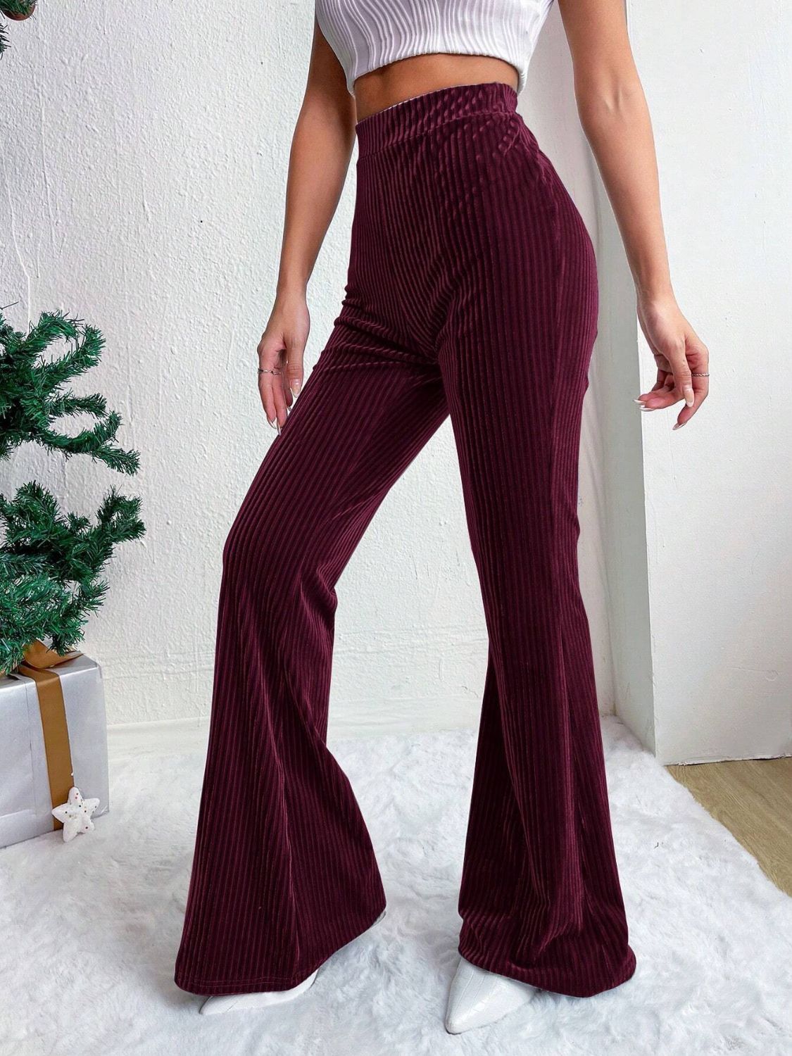 Pantalones acampanados de cintura alta