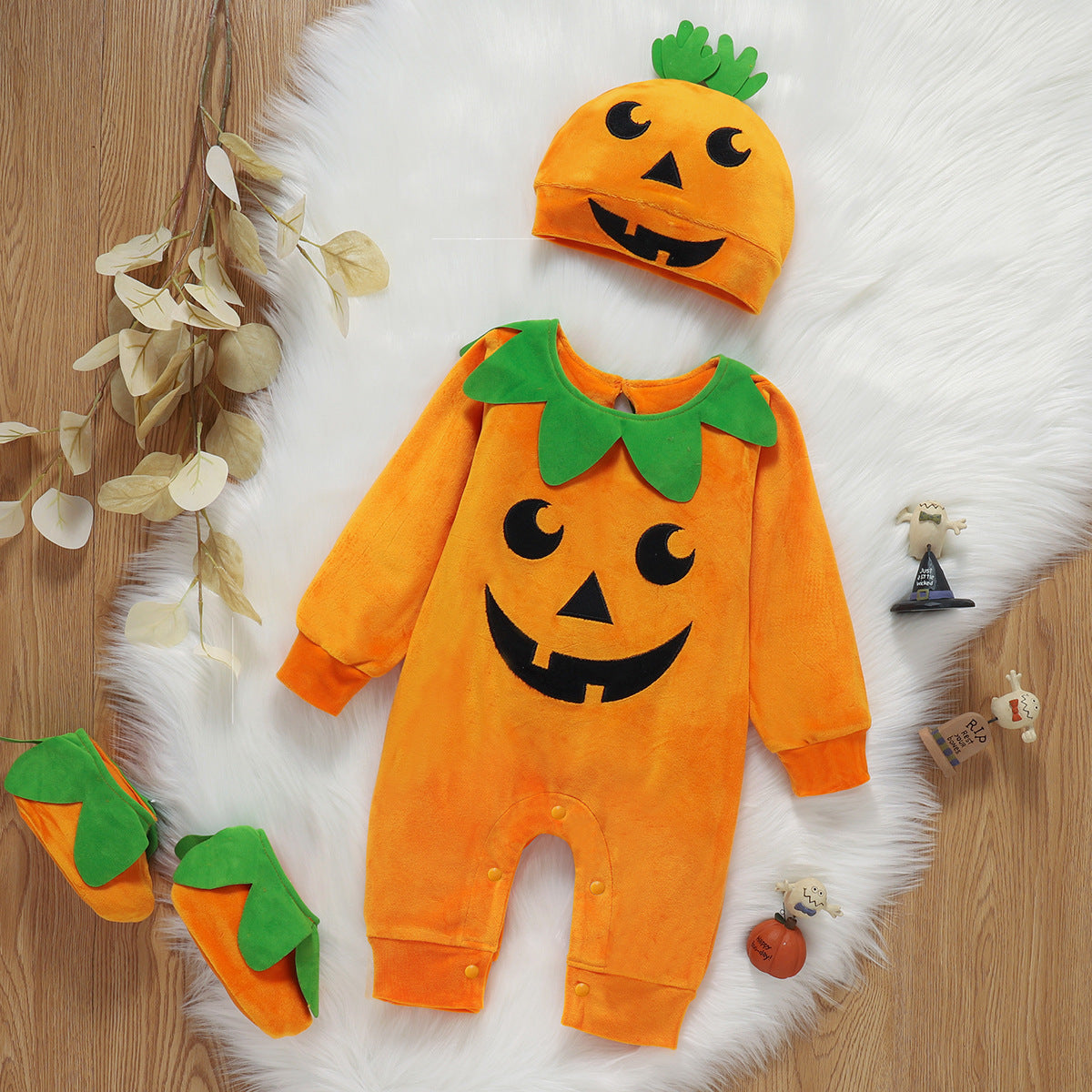Conjunto de tres piezas de mameluco de manga larga y gorro de una pieza para bebé de Halloween