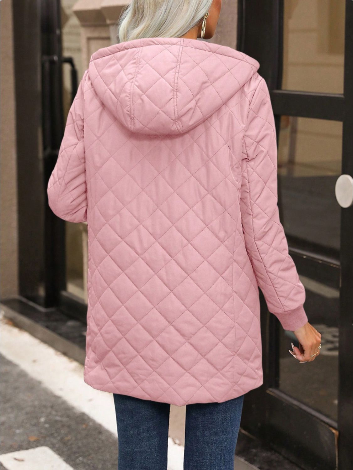 Chaqueta acolchada con capucha, cremallera y bolsillos