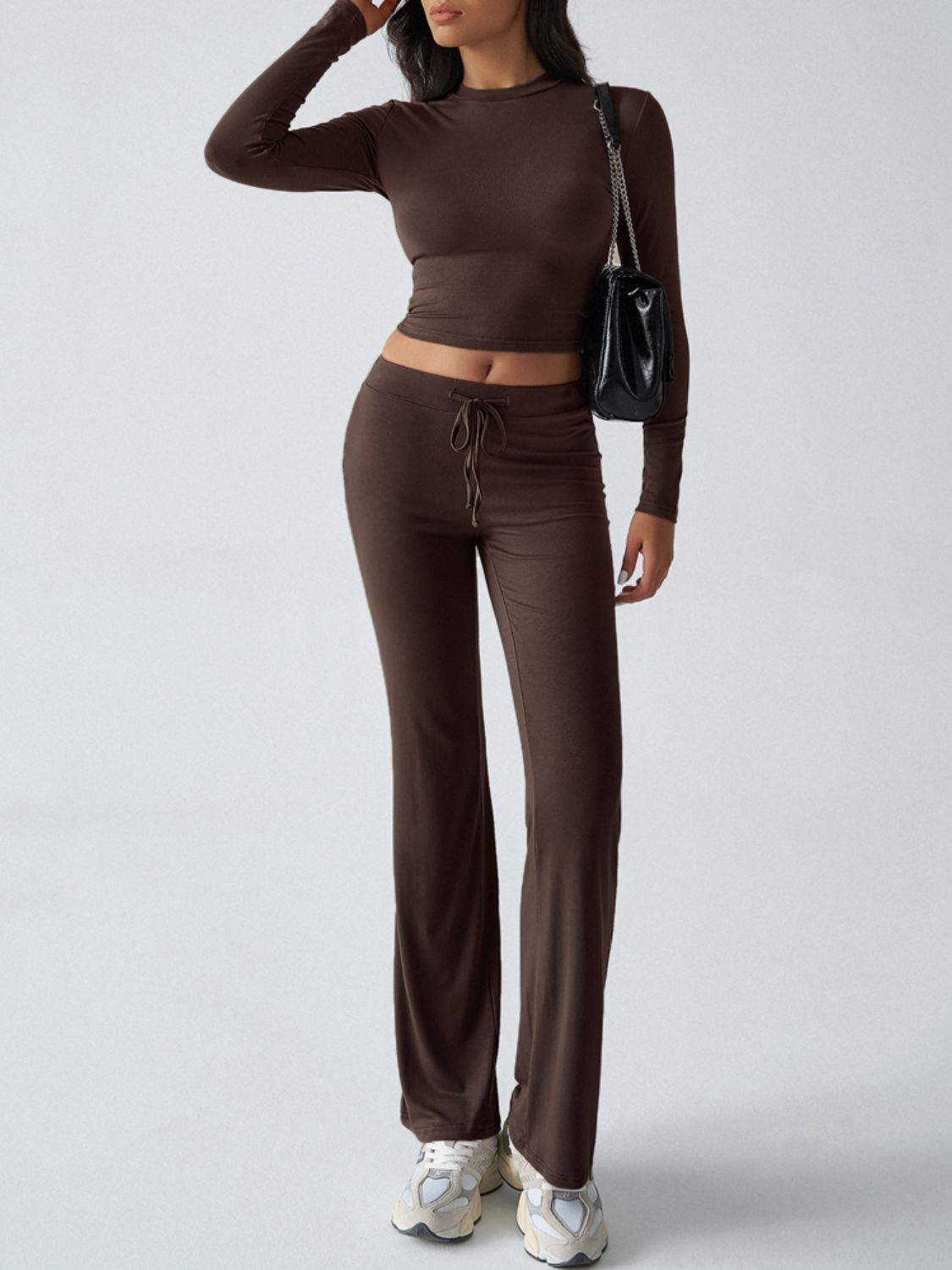 Conjunto de pantalón con cordón y camiseta de manga larga con cuello redondo Devine