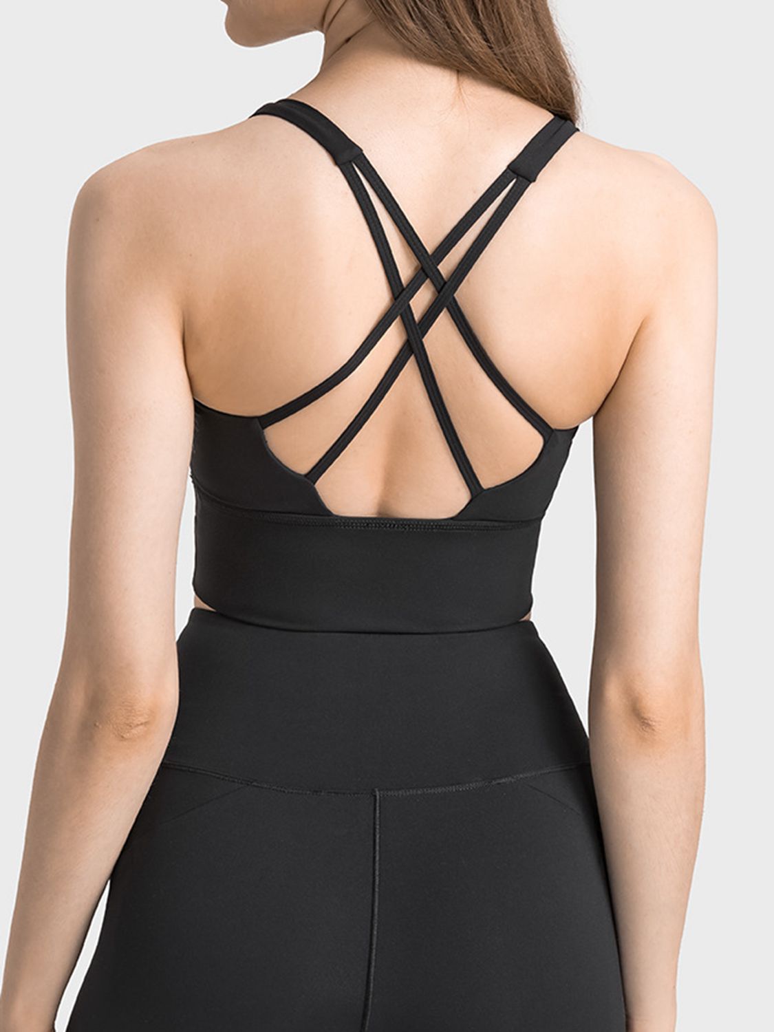 Scoop Neck Crisscross Straps Sports Bra – Stylish & Supportive