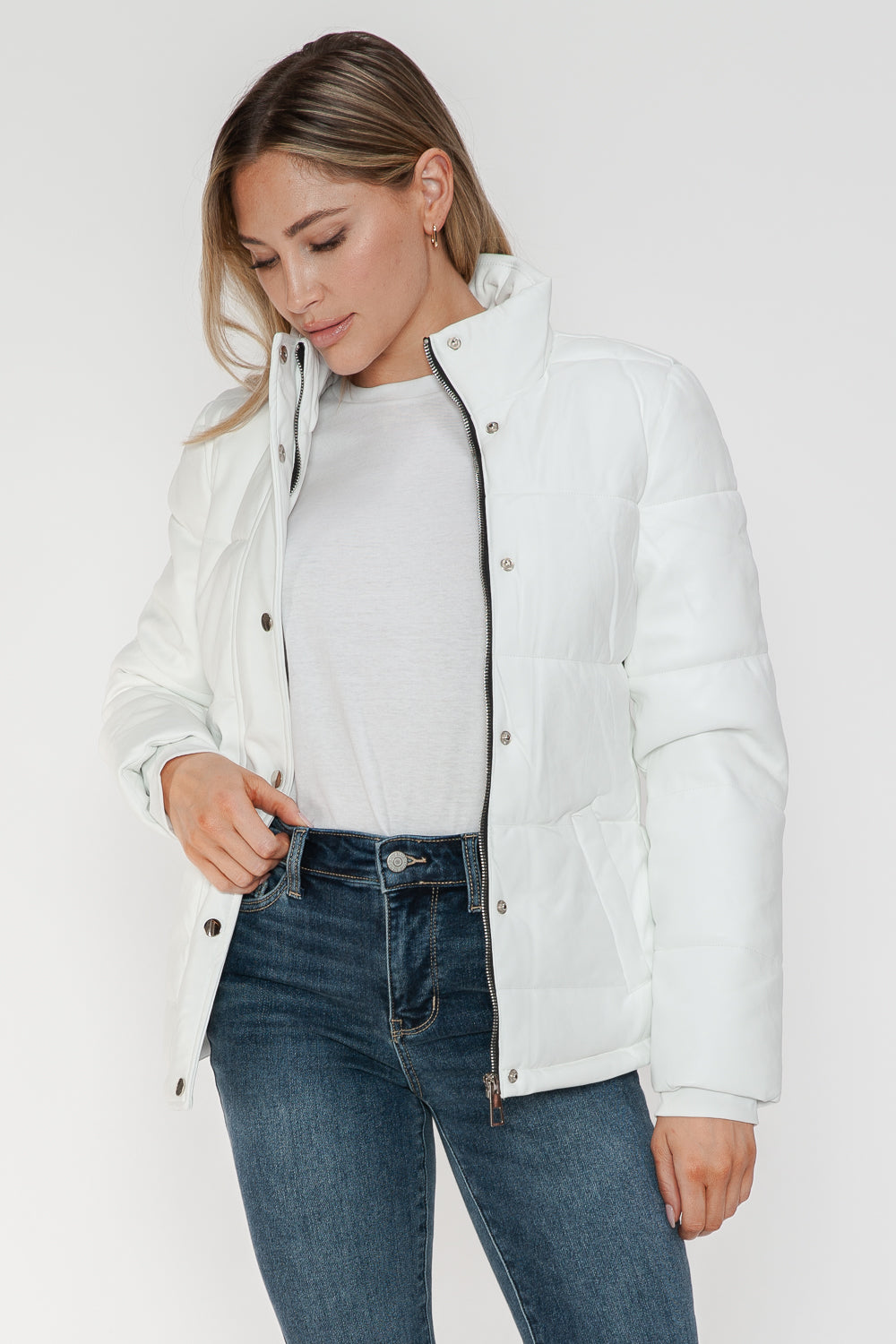 Chaqueta acolchada de cuello alto con cremallera y bolsillos de YMI