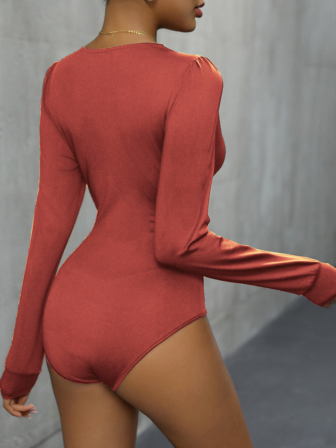 Body de manga larga con escote pronunciado y detalle de encaje Perfee