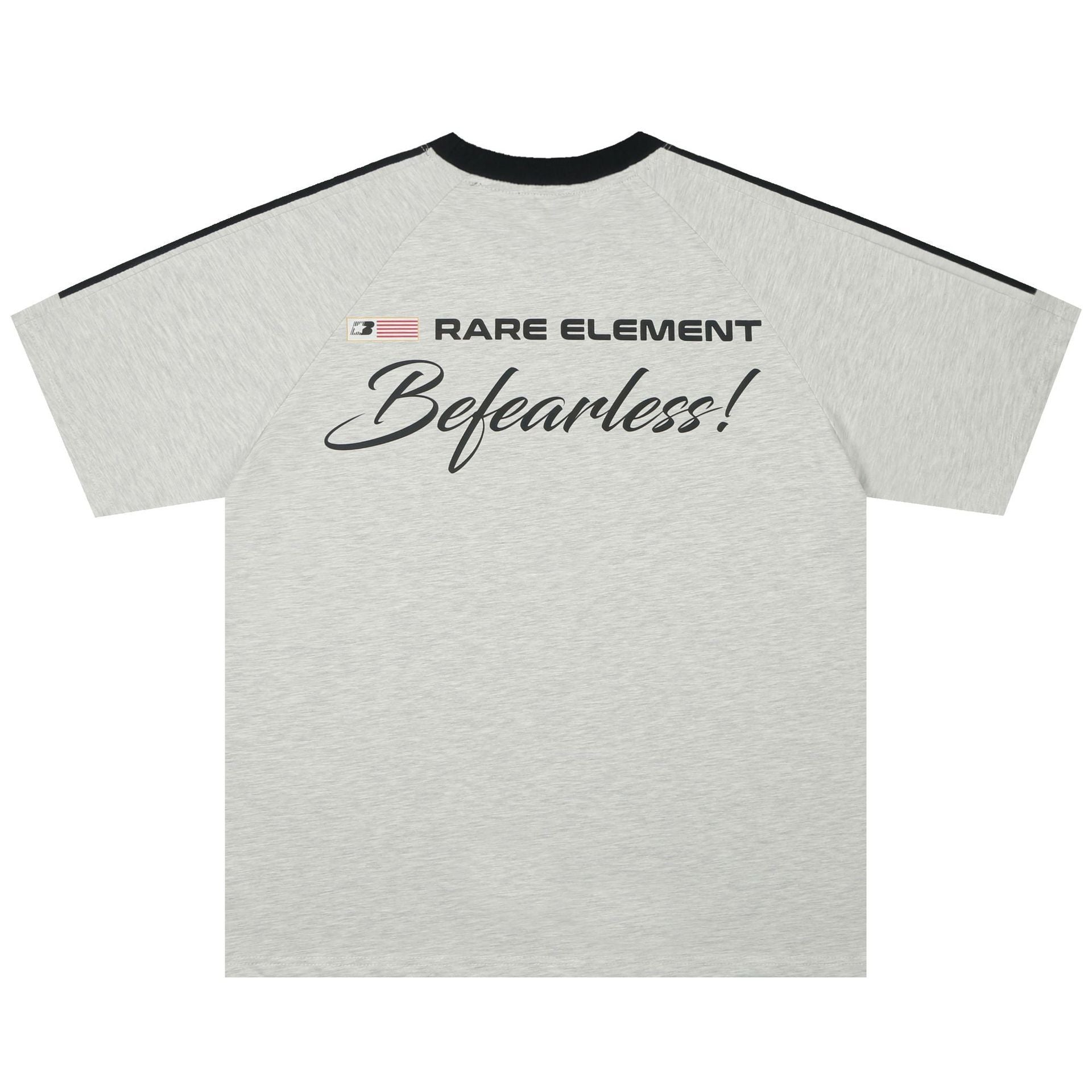 Camiseta de manga corta con estampado de letras pintadas a mano para hombre