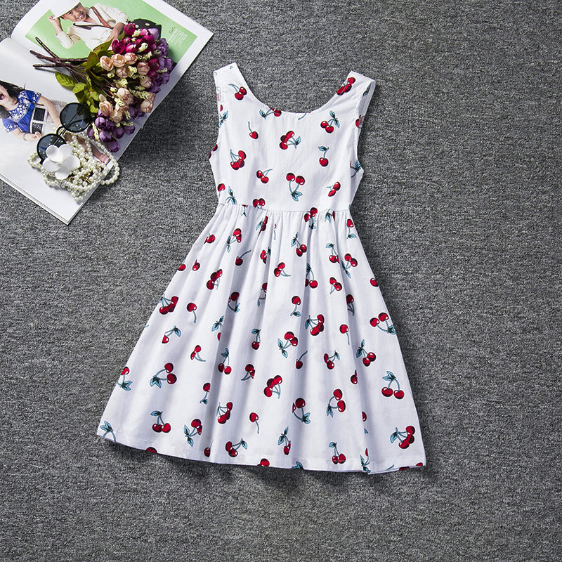 Falda hueca de otoño e invierno con explosiones para niñas, vestido de princesa blanco de manga larga con encaje, vestido irregular