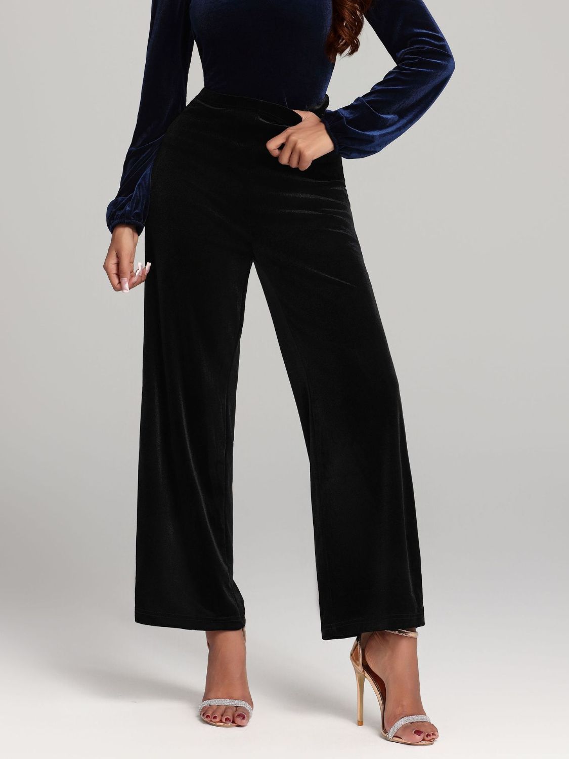 Pantalones de cintura alta y pierna ancha