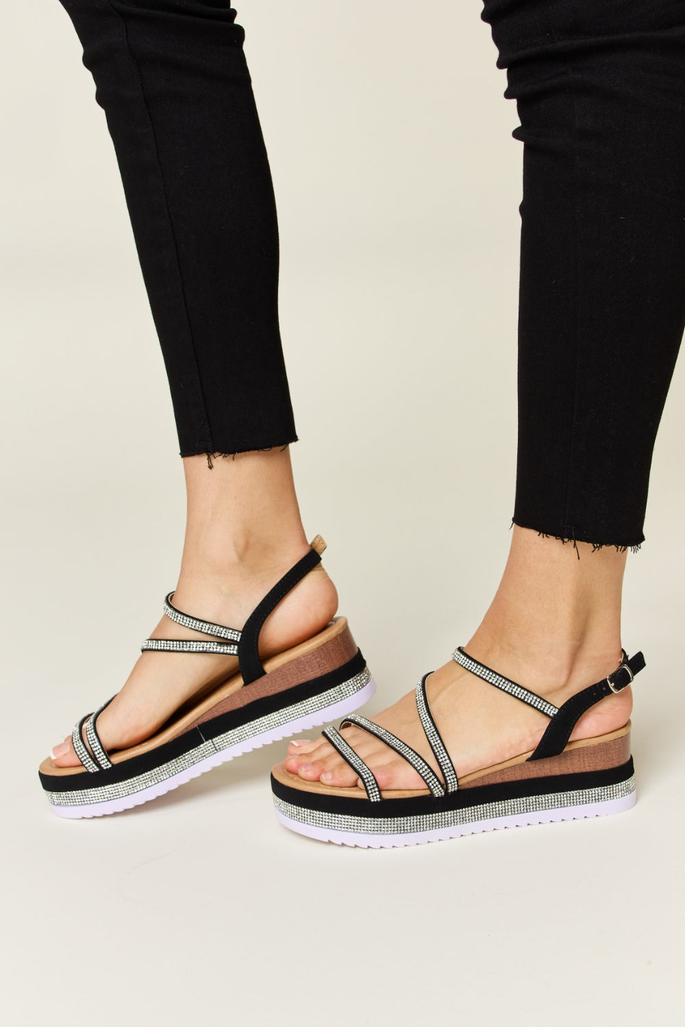 Sandalias de cuña con tiras y diamantes de imitación Forever Link