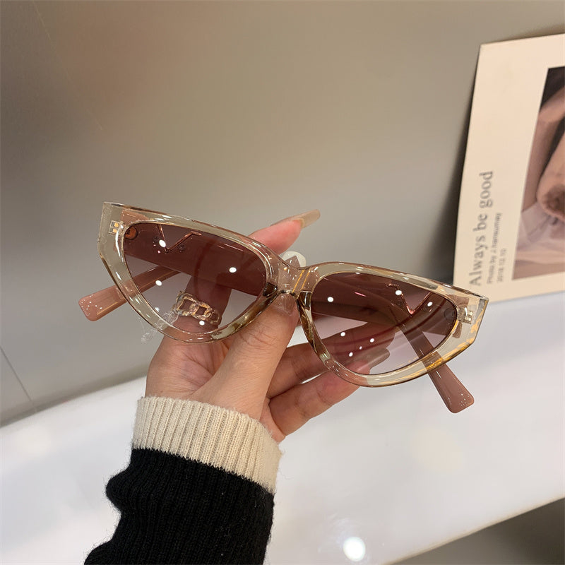 Gafas de sol informales con montura grande y forma de ojo de gato para mujer