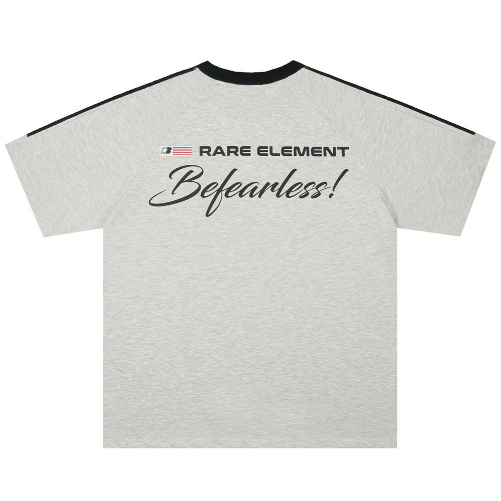 Camiseta de manga corta con estampado de letras pintadas a mano para hombre