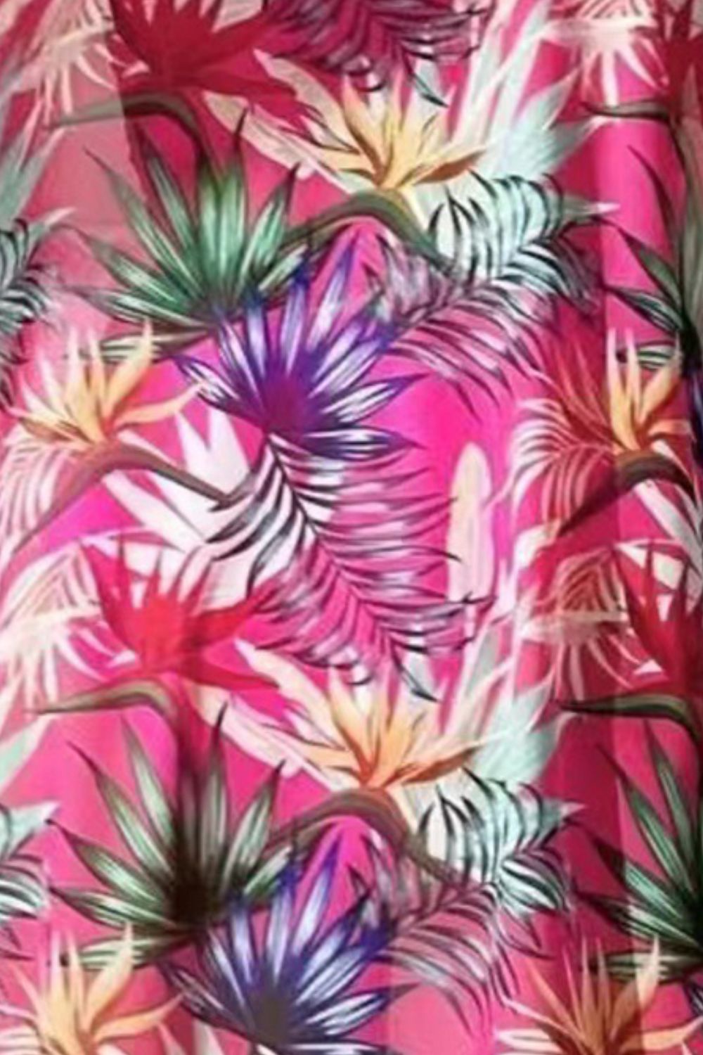 Conjunto de baño de tres piezas con cuello halter estampado