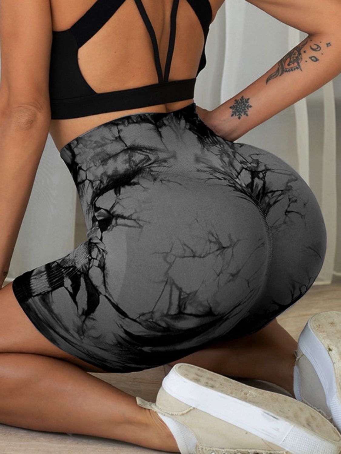 Pantalones cortos deportivos de cintura alta con efecto tie-dye