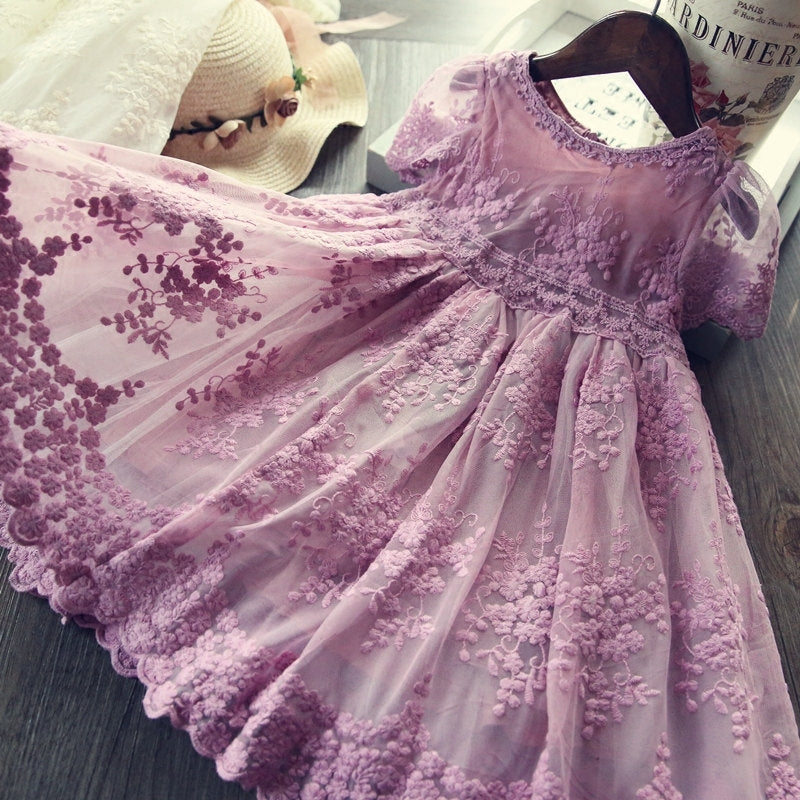 Falda hueca de otoño e invierno con explosiones para niñas, vestido de princesa blanco de manga larga con encaje, vestido irregular