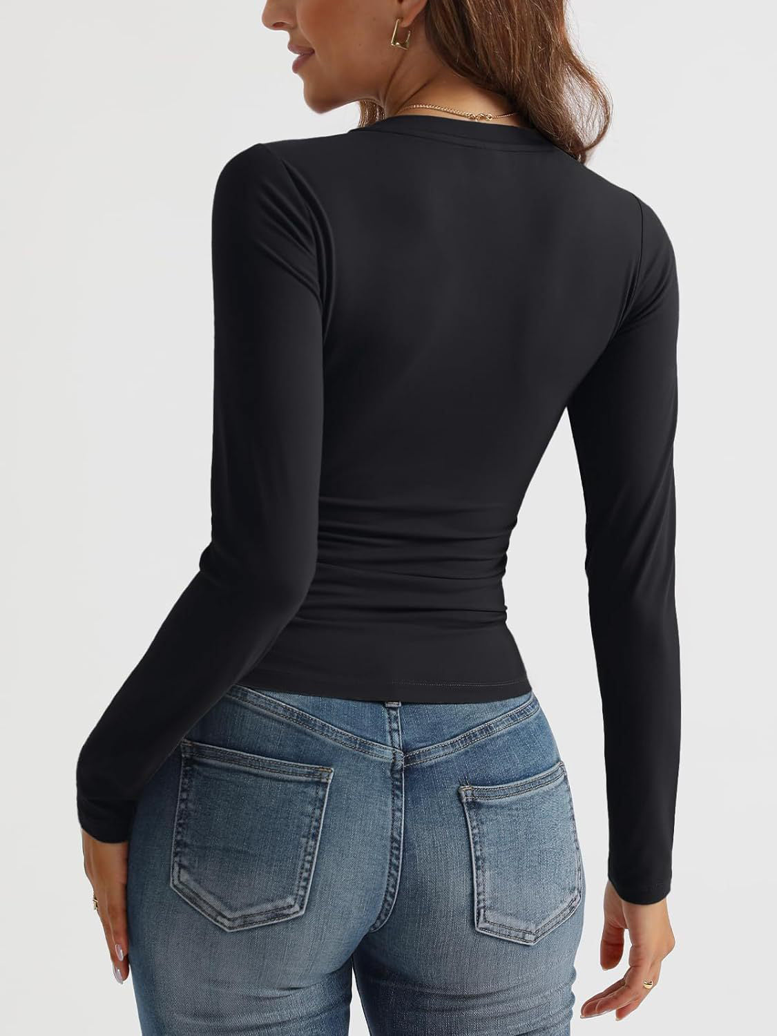 Camiseta de manga larga con cuello en V