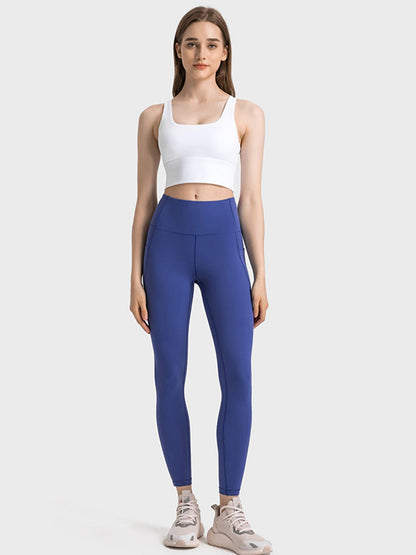 Scoop Neck Crisscross Straps Sports Bra – Stylish & Supportive