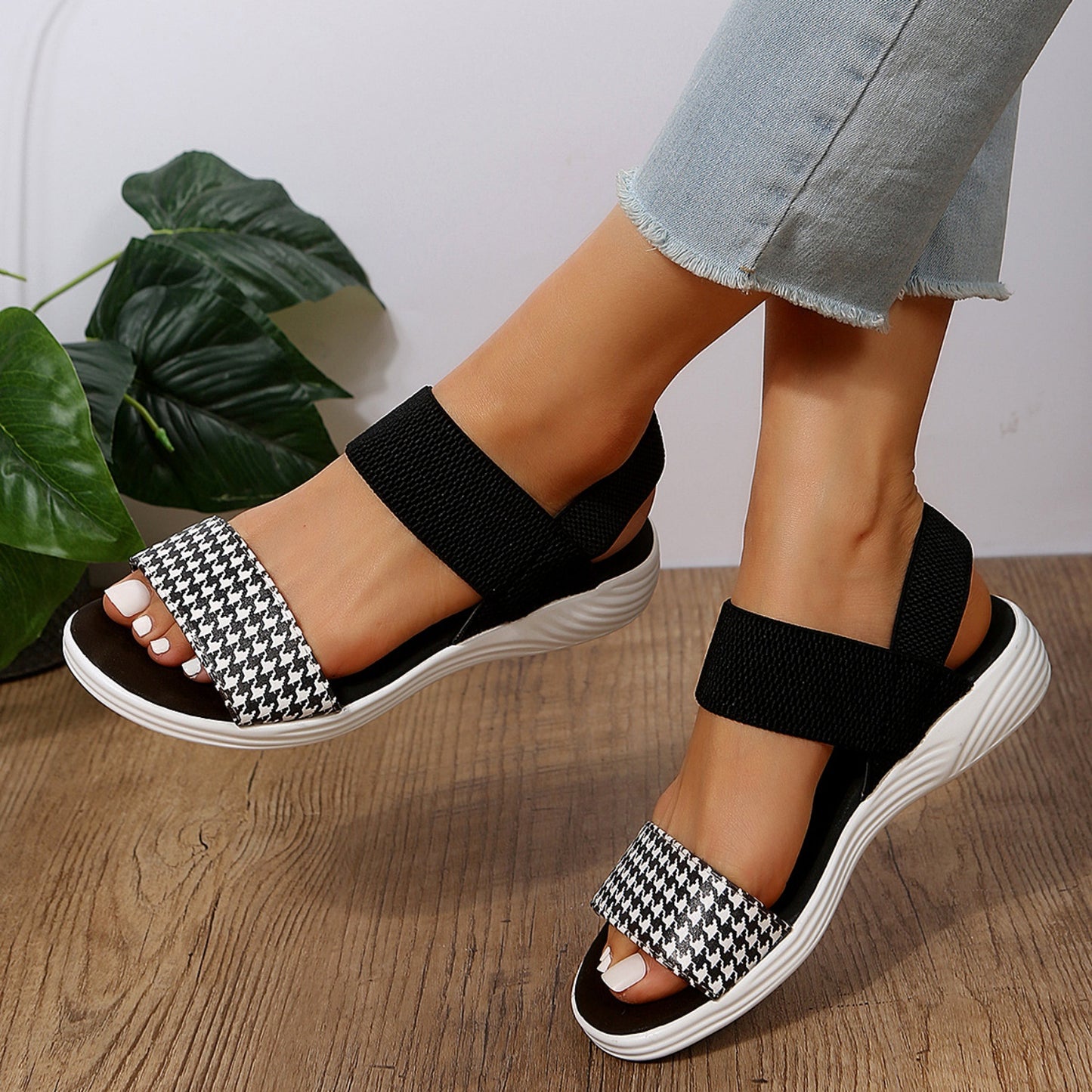 PU Leather Open Toe Low Heel Sandals – Chic & Comfortable