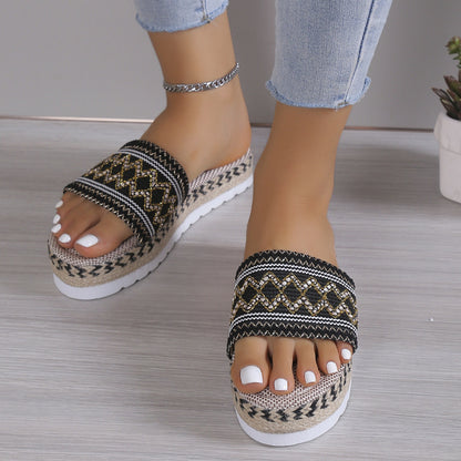 Geometric Weave Platform Sandals – Stylish & Comfortable