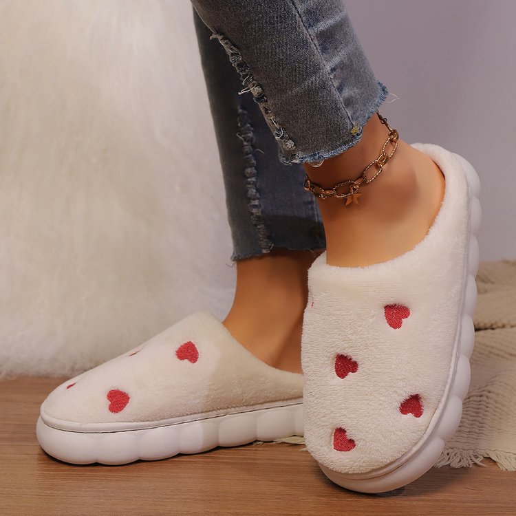 Zapatillas planas con punta redonda y diseño de corazón