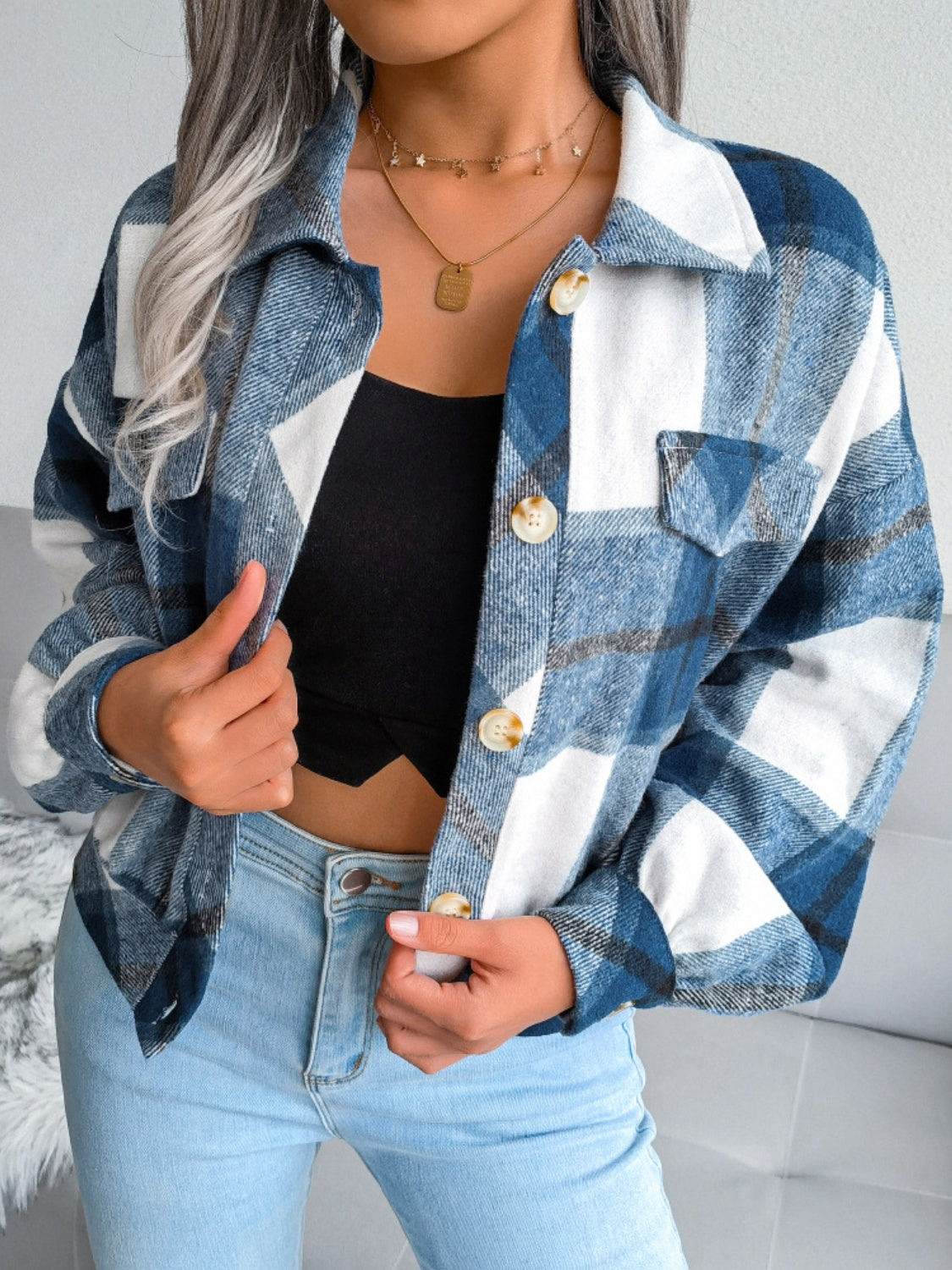 Chaqueta de manga larga con cuello a cuadros
